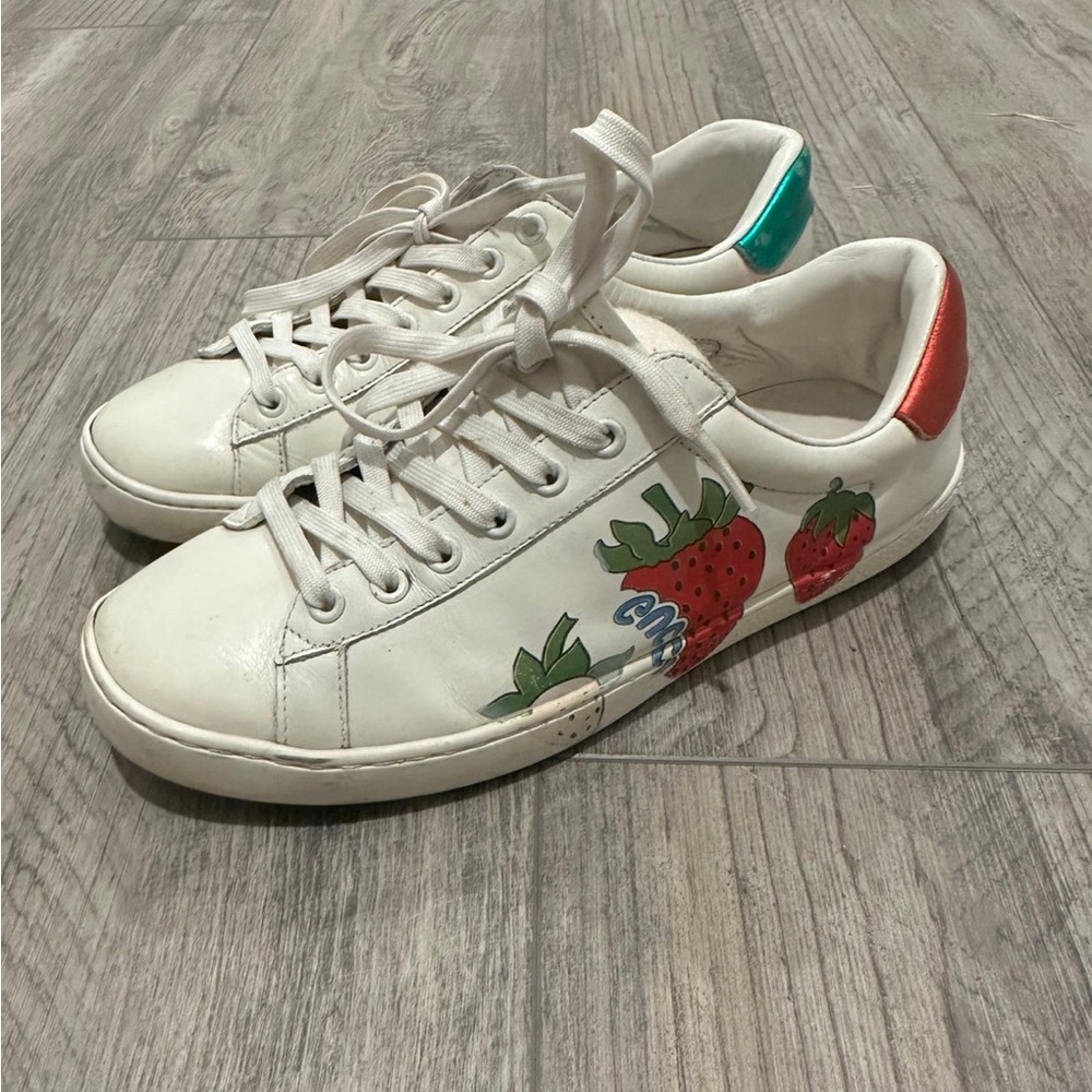 Gucci Ace strawberry sneakers